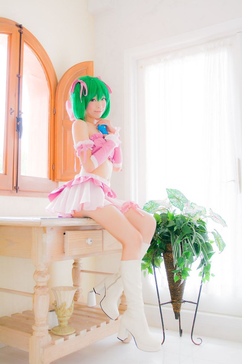 Эмилия, 25 лет, 1 размер груди